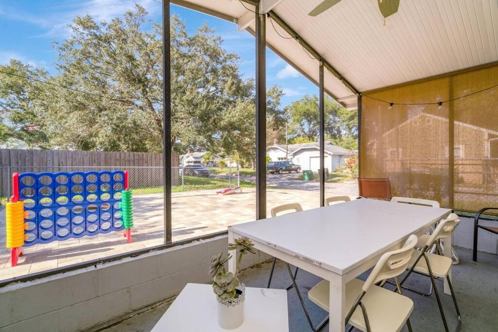 Cozy Bungalow With Patio & Grill, Private And Location Tampa Eksteriør bilde