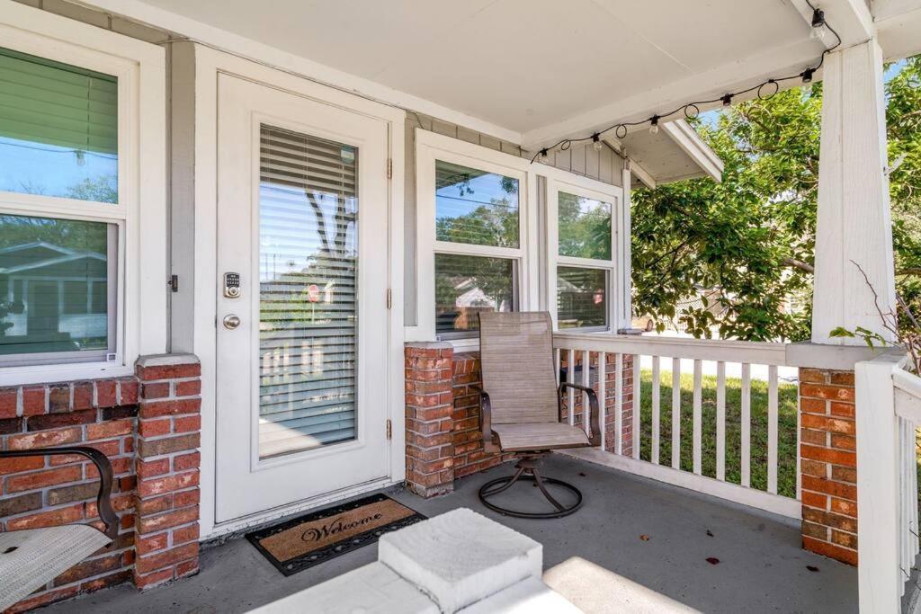 Cozy Bungalow With Patio & Grill, Private And Location Tampa Eksteriør bilde