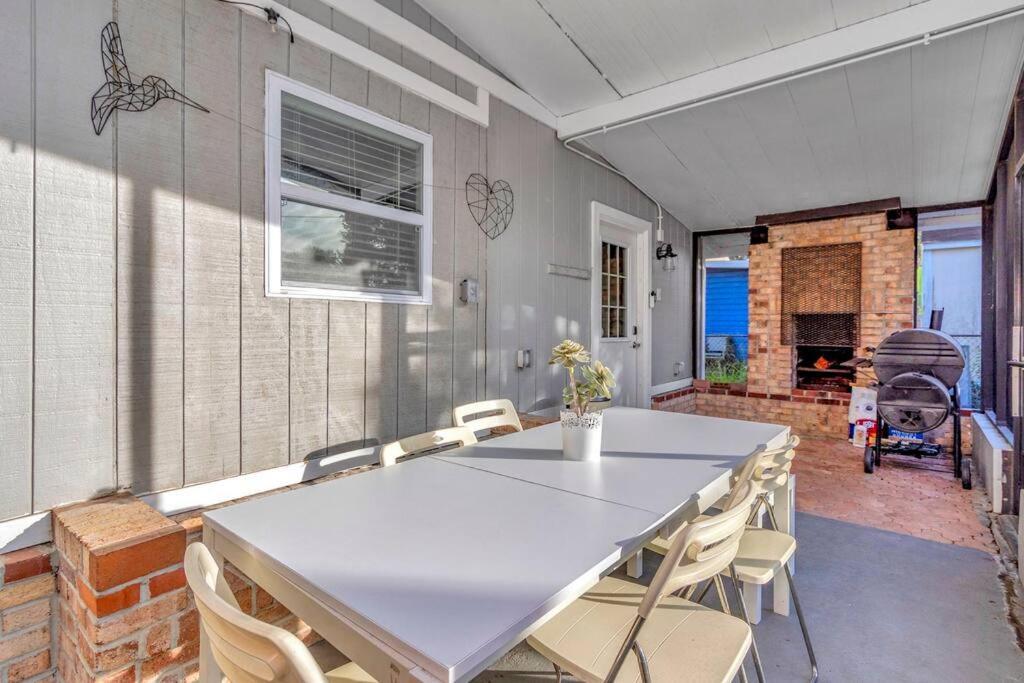 Cozy Bungalow With Patio & Grill, Private And Location Tampa Eksteriør bilde